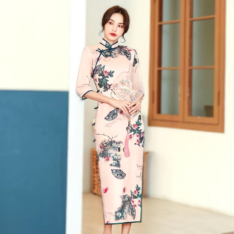

Women Chinese Winter Dress Suede Improved Cheongsam Dresses Long Sleeve Traditional China Cheongsam Qipao Dress Pink Etiquettes
