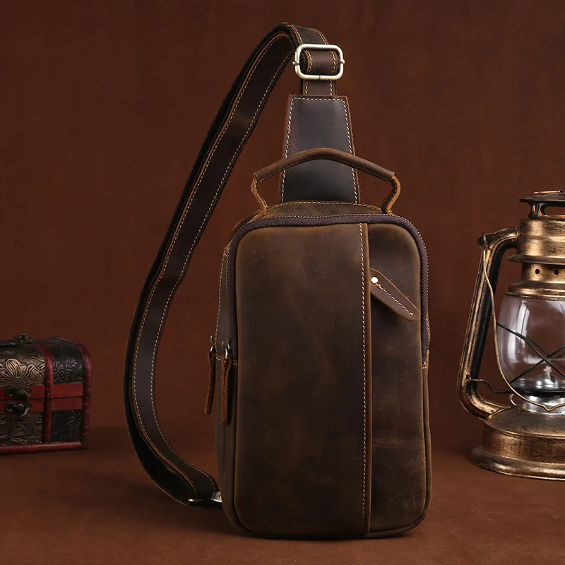 

Leather Man's Chest Bag Leather Retro Fashion Backpack