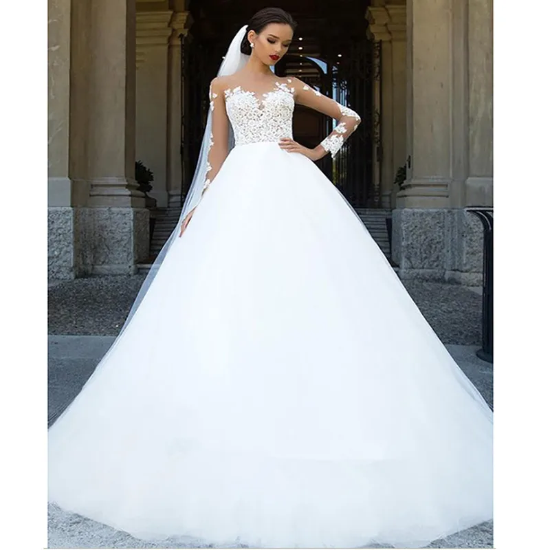 Long Sleeve Wedding Dresses with Lace Appliqued Bridal Gowns 2020 Fluffy Boho Bride Dress White vestido de noiva Plus Size