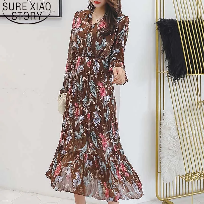 Женское платье-трапеция с принтом черно-белое элегантное офисное платье