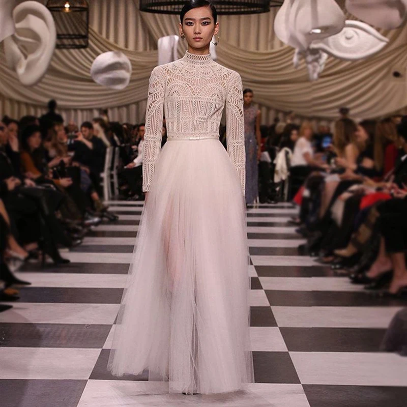 

Industries New Mesh Heavy Splice Banquet Dress Long Elegant Temperament Big Dress