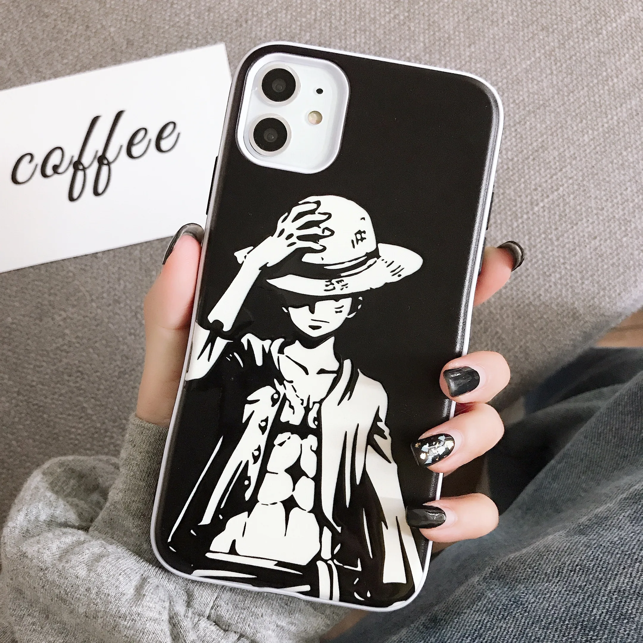 Шоколад One Piece funda Case for iphone 11 Pro Max Japan Anime Luffy Zoro Naruto TPU back cover for iPhone XR XS Max 8 7 6 6S Plus Coque - Цвет: Шоколад