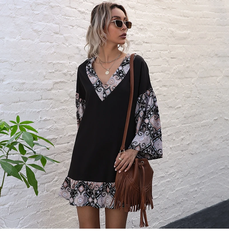 

2021 Summer Spring New Fashionable Stitching Printed V Neck Flared Long Sleeved Mini Dress Women's Casual Floral Short Dress