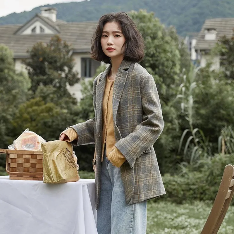 

Autumn Winter Blazer Women Elegant Vintage Plaid Blazers Ladies Korean Casual Long Sleeve Turn Down Collar Woman Coat Jacket