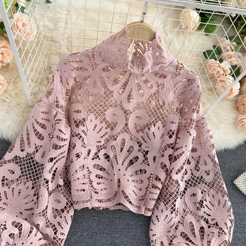 

Sexy Lace Hollow Out Short Blouse Casual Lantern Long Sleeve Stand Collar Shirts Female Elegant Red/Pink/White Loose Top T13123X