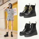 Женские ботинки на толстой подошве, Осень-зима 2022, модные боевые ботинки на платформе с круглым носком и шнуровкой, женская обувь