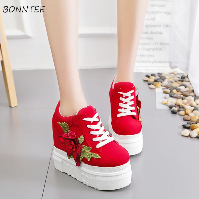 Кеды женские прогулочные Вулканизированная подошва на шнуровке танкетка