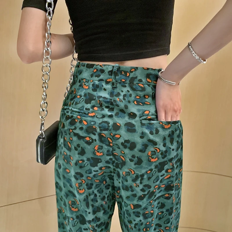 

Limiguyue fashion Women Leopard print Satin Wide Leg Pants Casual Trousers Loose High Waist Faux Silk funky pants Bottoms K1462