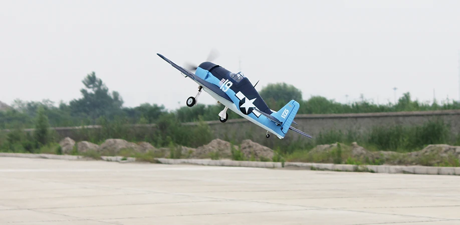 Радиоуправляемый самолет Dynam F6F Hellcat 1270 мм V2