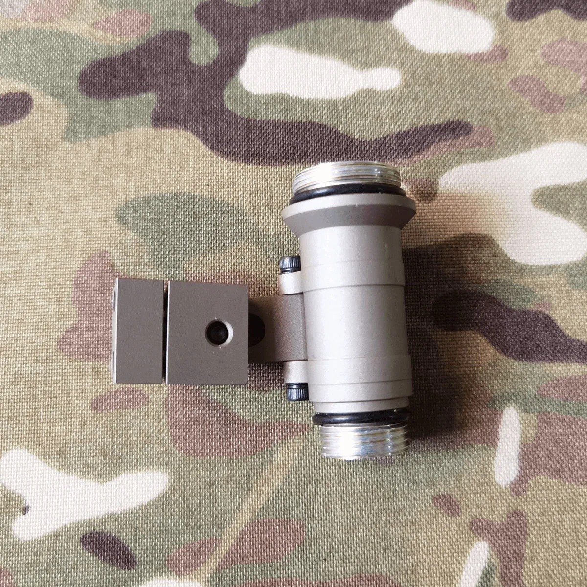 

Evolution Gear M-Ax Mount