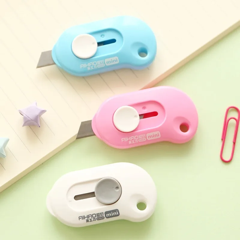 

1PCS Kawaii Solid Color Mini Utility Knife Portable Cutter Cutting Paper Letter Opener Office School Stationery Art Tools Supply
