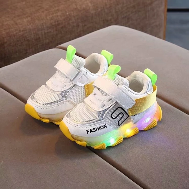 

Autumn Kids Led Shoes Mesh Breathable Children's sneakers with Light Boys and Girls LED Lights sport running shoes soft XZ19109