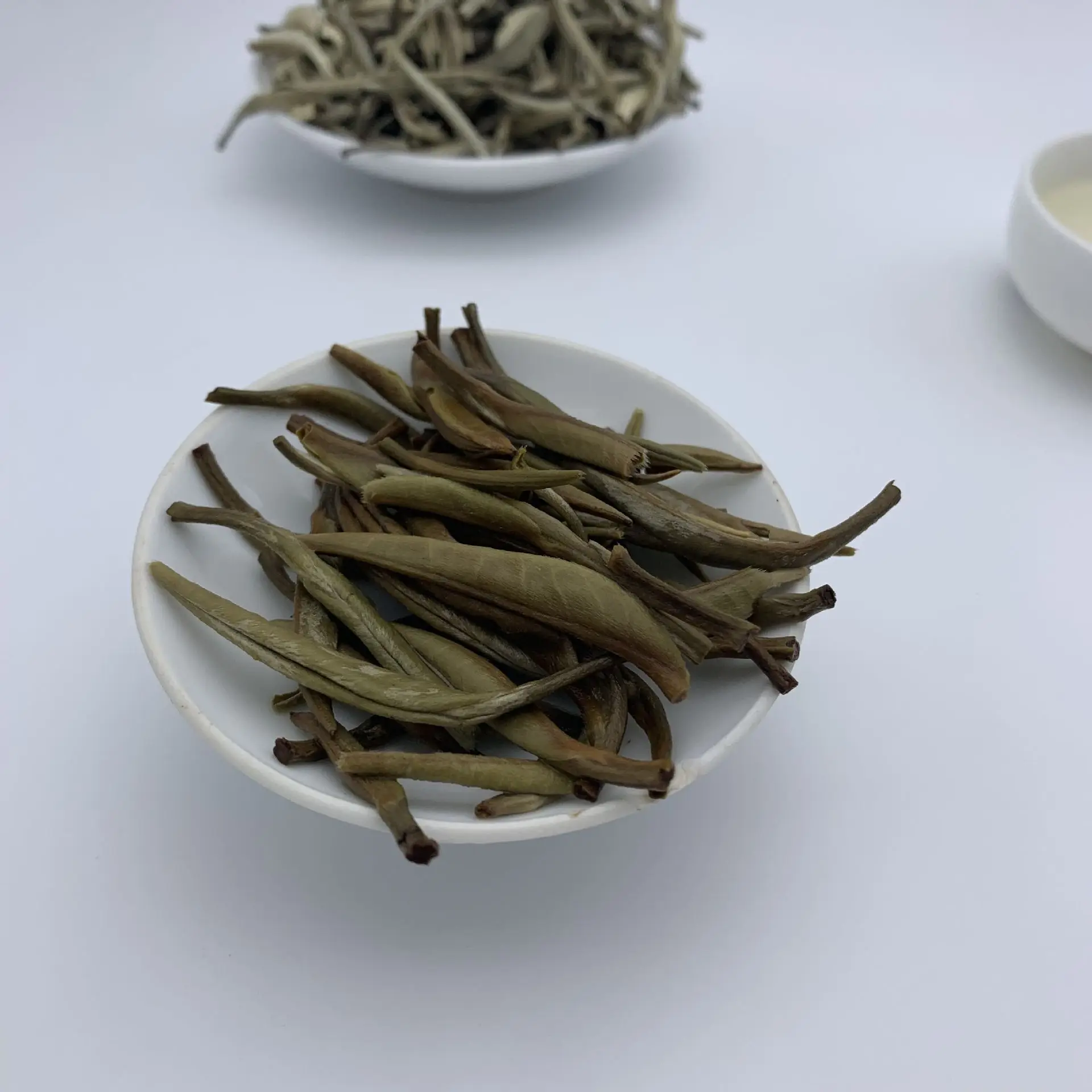 

150g White Tea Chinese Bai Hao Yin Zhen White Tea Silver Needle Tea For Weight Loose Tea Natural Organic Beauty Health Food