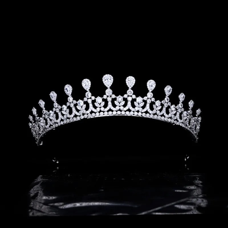 

Micro-inlaid Zircon Bridal Crown Elegant Bride Tiaras for Women Wedding Crowns Princess Birthday Headdress HQ0479