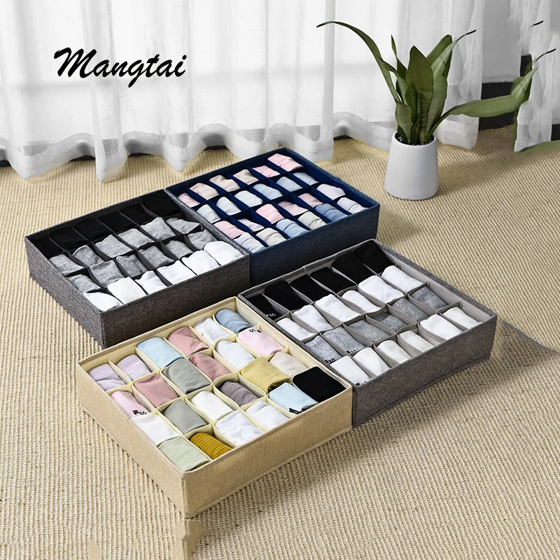 Органайзер для нижнего белья и одежды в ящик с разделителями и складывающимися отделениями.