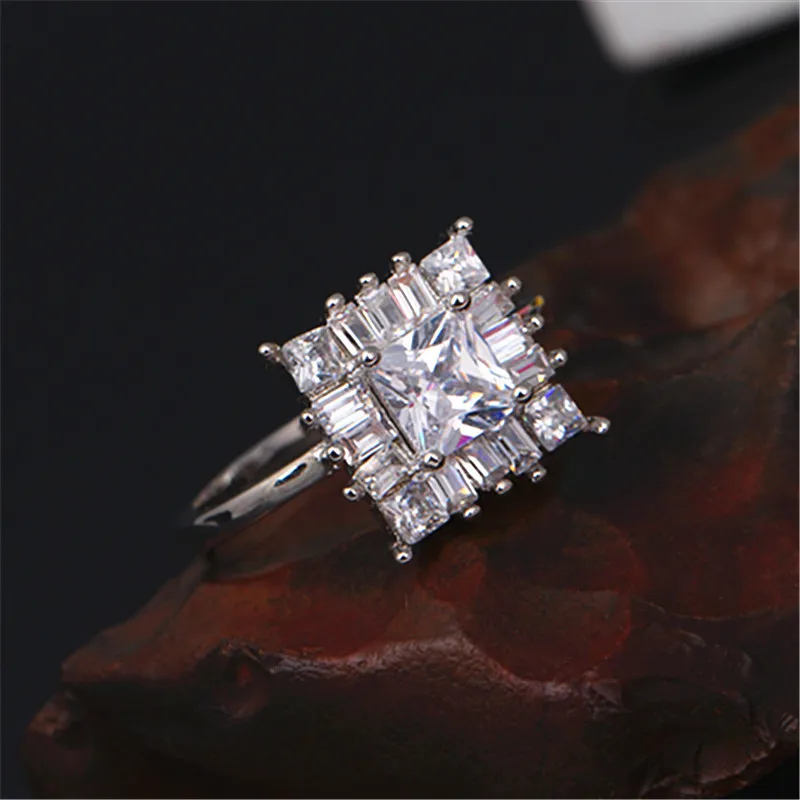 Роскошные блестящие синие/белые циркониевые Квадратные Кольца принцессы для