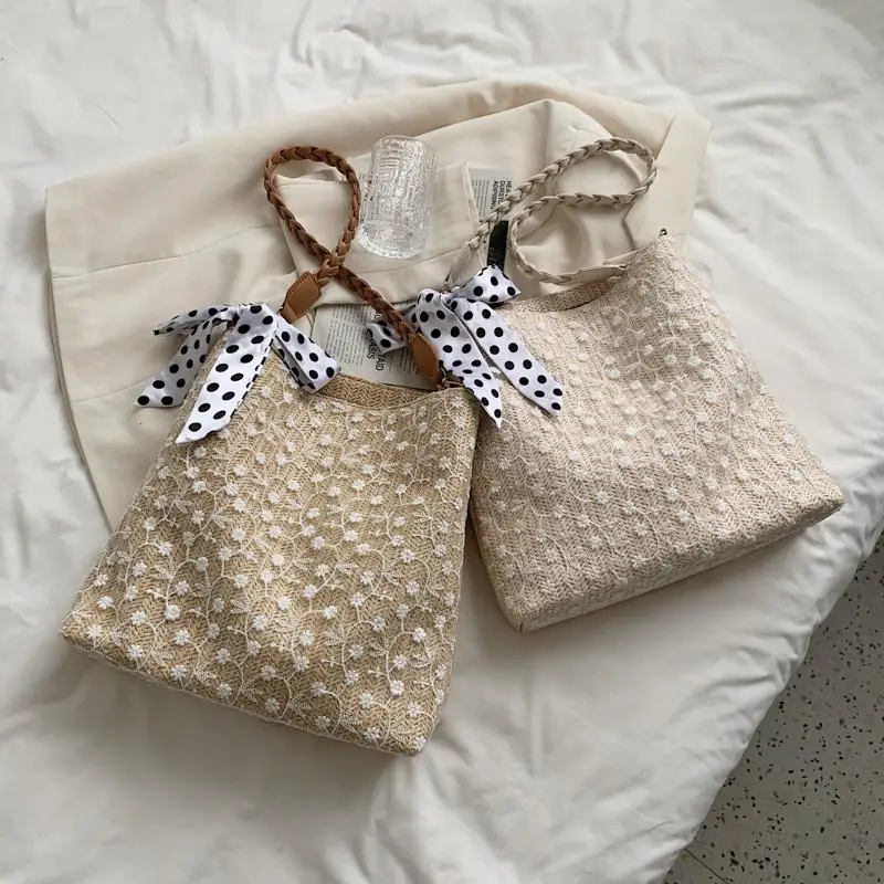 

Lace Flowers Straw Woven Crossbody Bags For Women Woven Strap Women Shoulder Bags Large Capacity Beach Handbags Women's Bag 2021