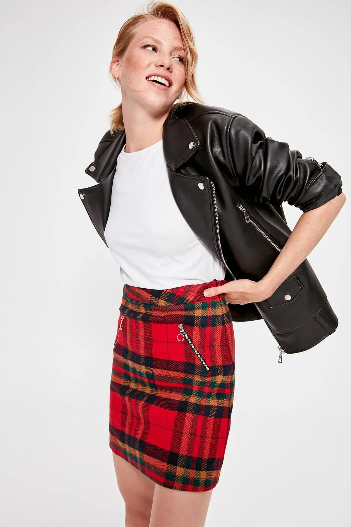 Trendyol красная юбка с карманами TWOAW20ET0141 | Женская одежда