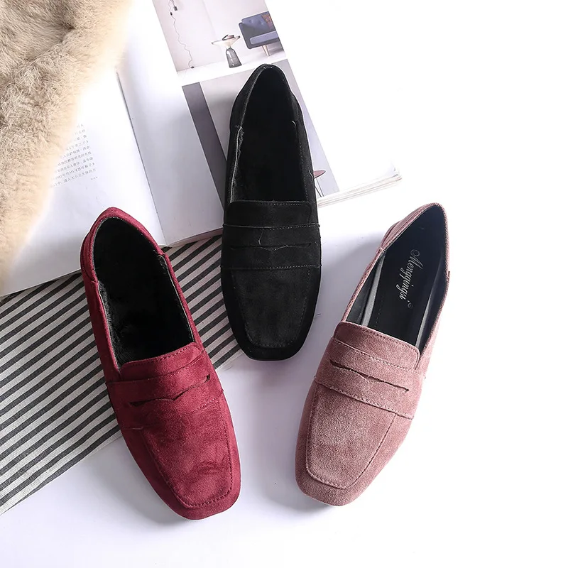 Туфли женские на плоской подошве дышащие удобные мокасины без застежки мягкие