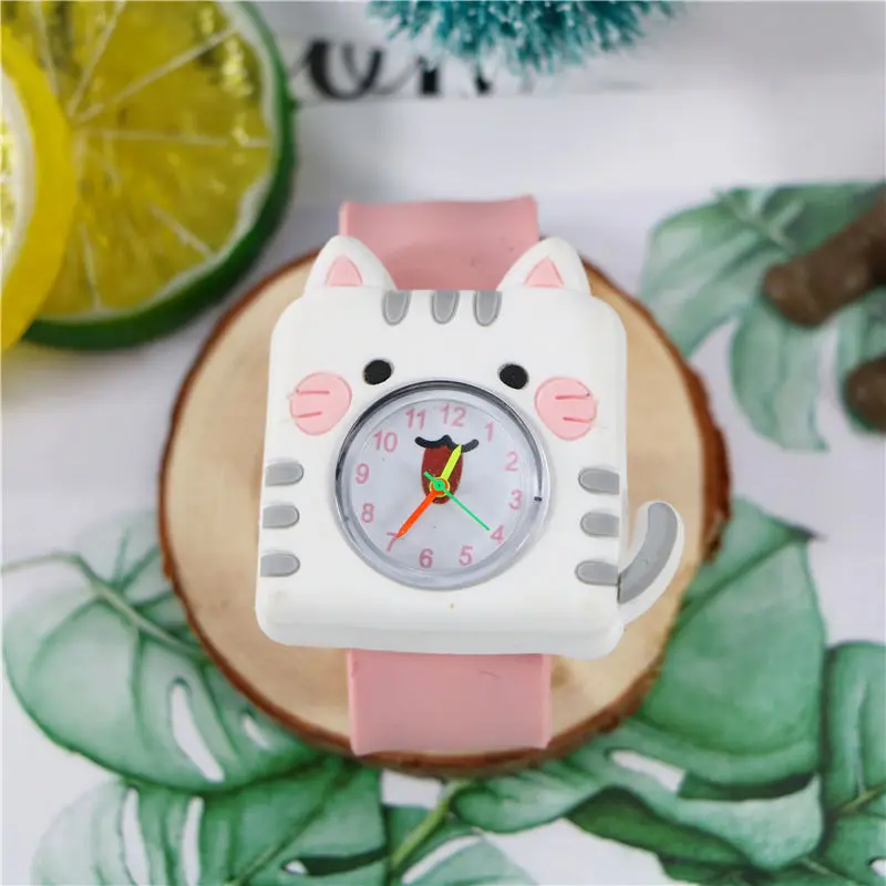 

New Cute Cartoon Watch Super Cute Toy Rabbit Hamster Cat Children's Watch Boy Girl Anime Pat Watch Quartz Watches