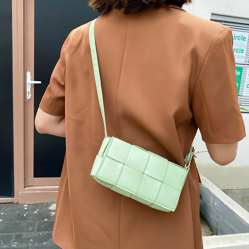 

Hot Brand Women Padded Handbag Weave Flap Shoulder Bags for Women 2022 Leather ThickMessenger Bags Women Crossbody Bag