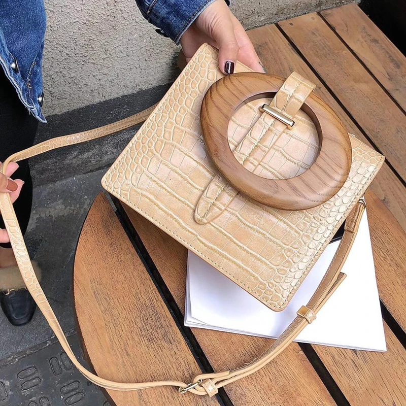 Сумка крокодиловая женская с деревянной ручкой модный дизайнерский саквояж