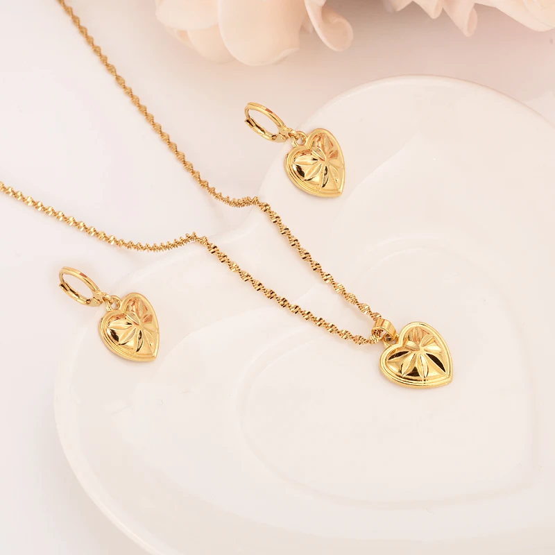 Комплект ювелирных изделий из колье сердца и серег | Украшения аксессуары