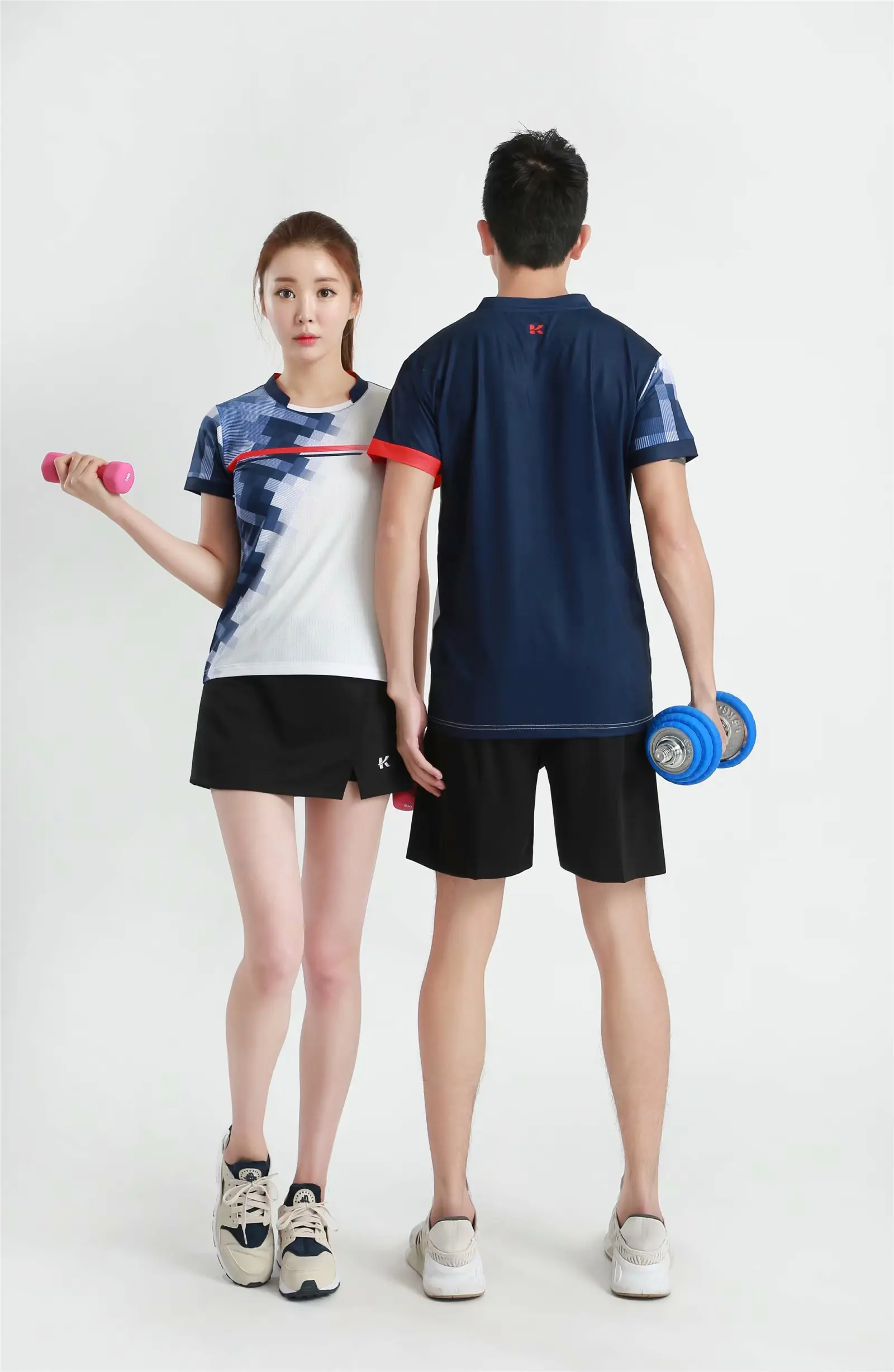 Новые спортивные рубашки для волейбола и бадминтона женщин мужчин Спортивная