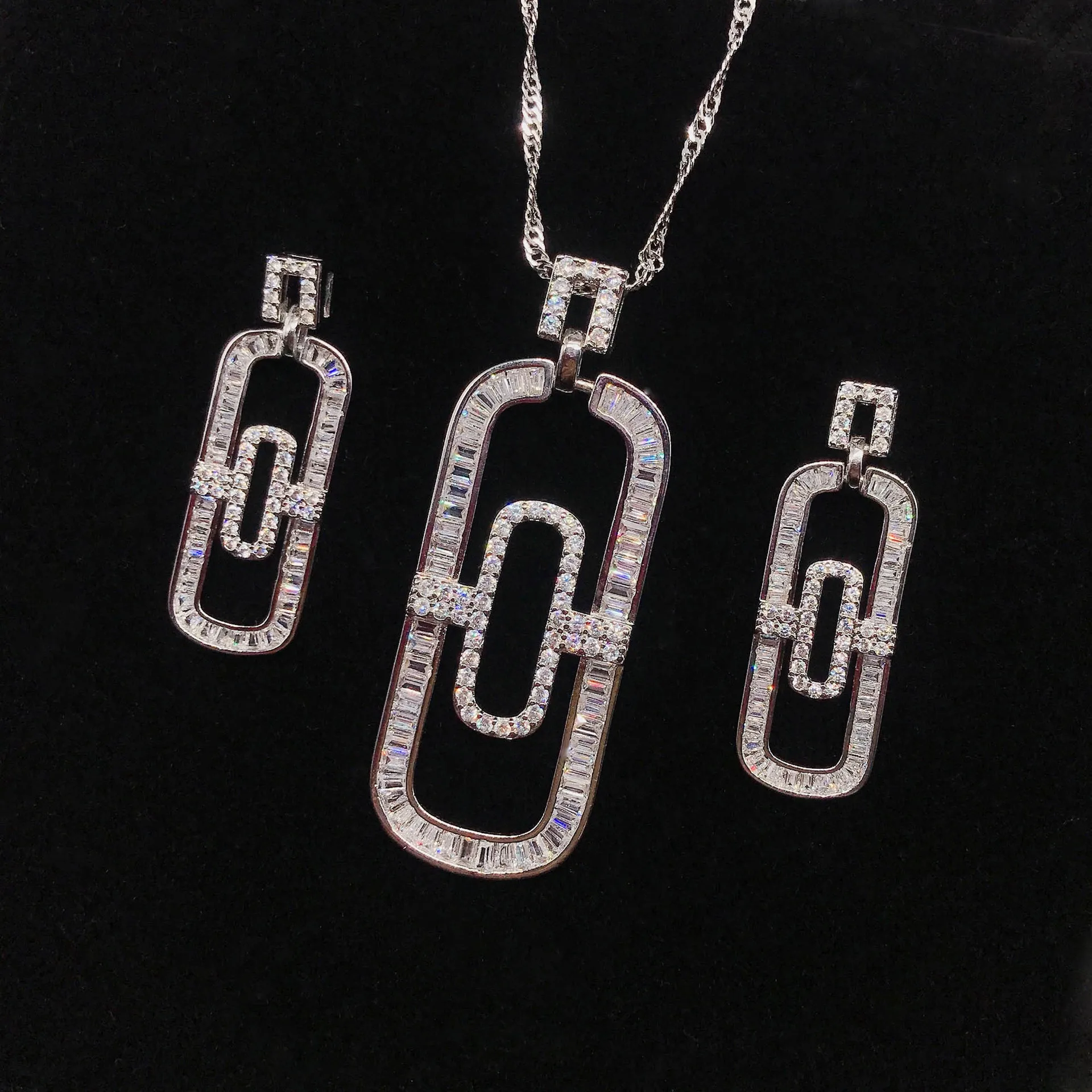

S925 Sterling Silver Pendants Necklace For Women Paper Clip Pin Clavicle Chain Light Luxury Simple Earrings Jewelry Wholesale