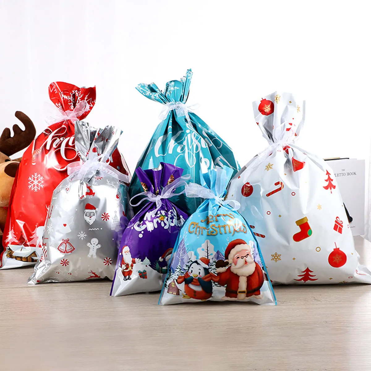 

30/50 Pcs New Of Christmas Packaging Bag Gift Bag Aluminum Foil Drawstring Pocket Holiday Party Christmas Packaging Supplies