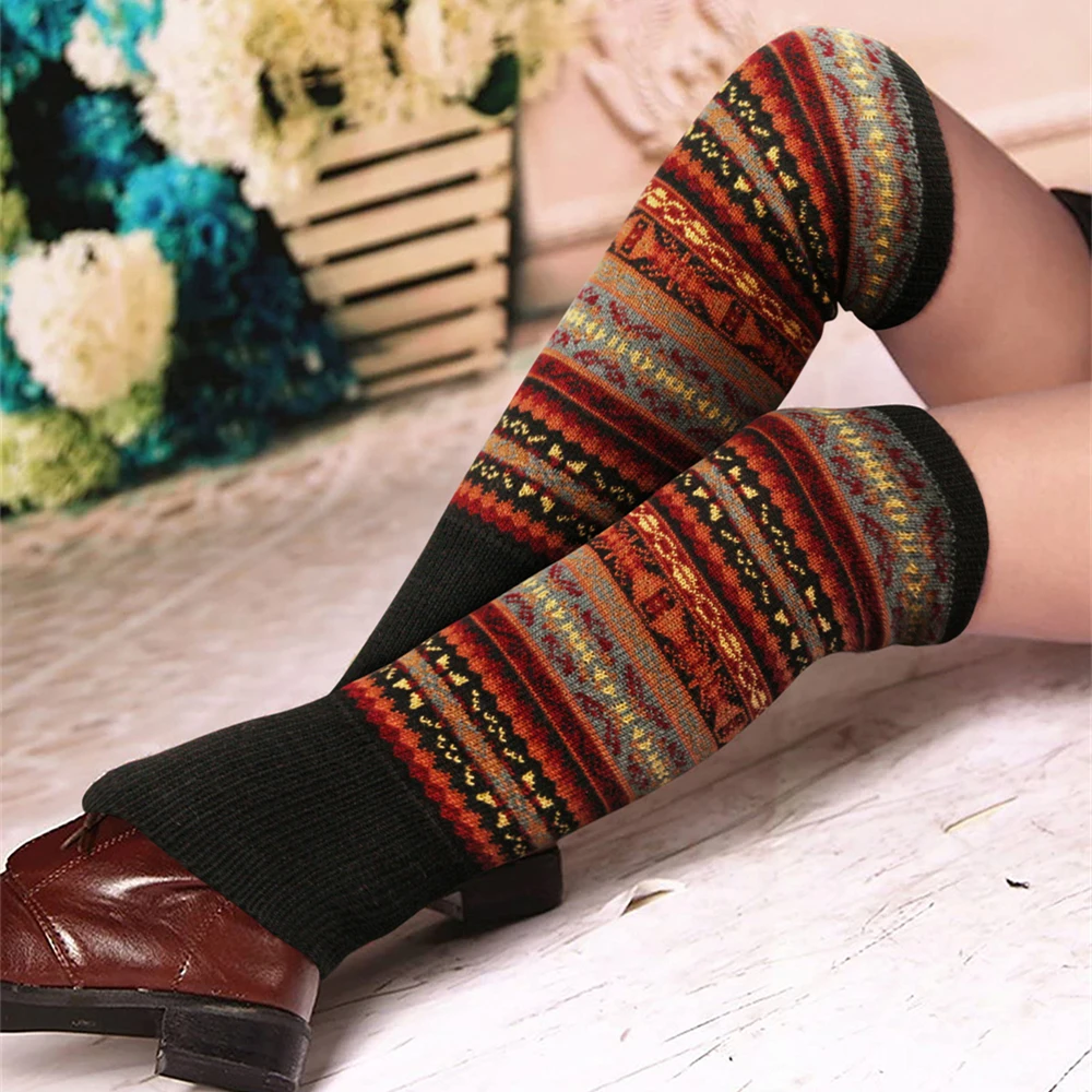 Женские осенне-зимние шерстяные вязаные носки выше колена с богемным рисунком