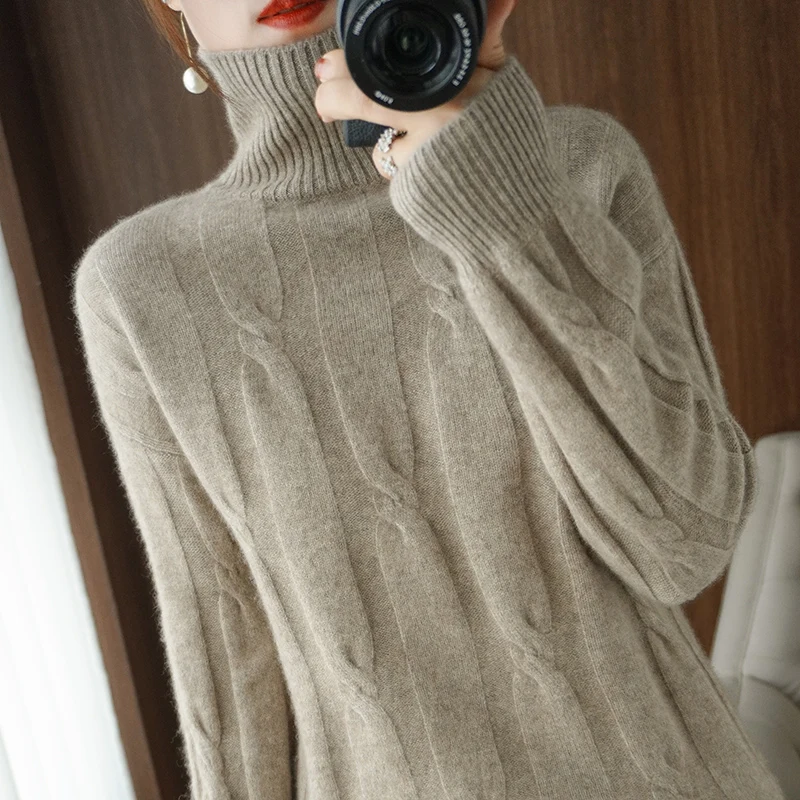 Turtleneck base sweater women winter thickening 2021 new loose Korean version of wild hemp flower pullover sweater sweater