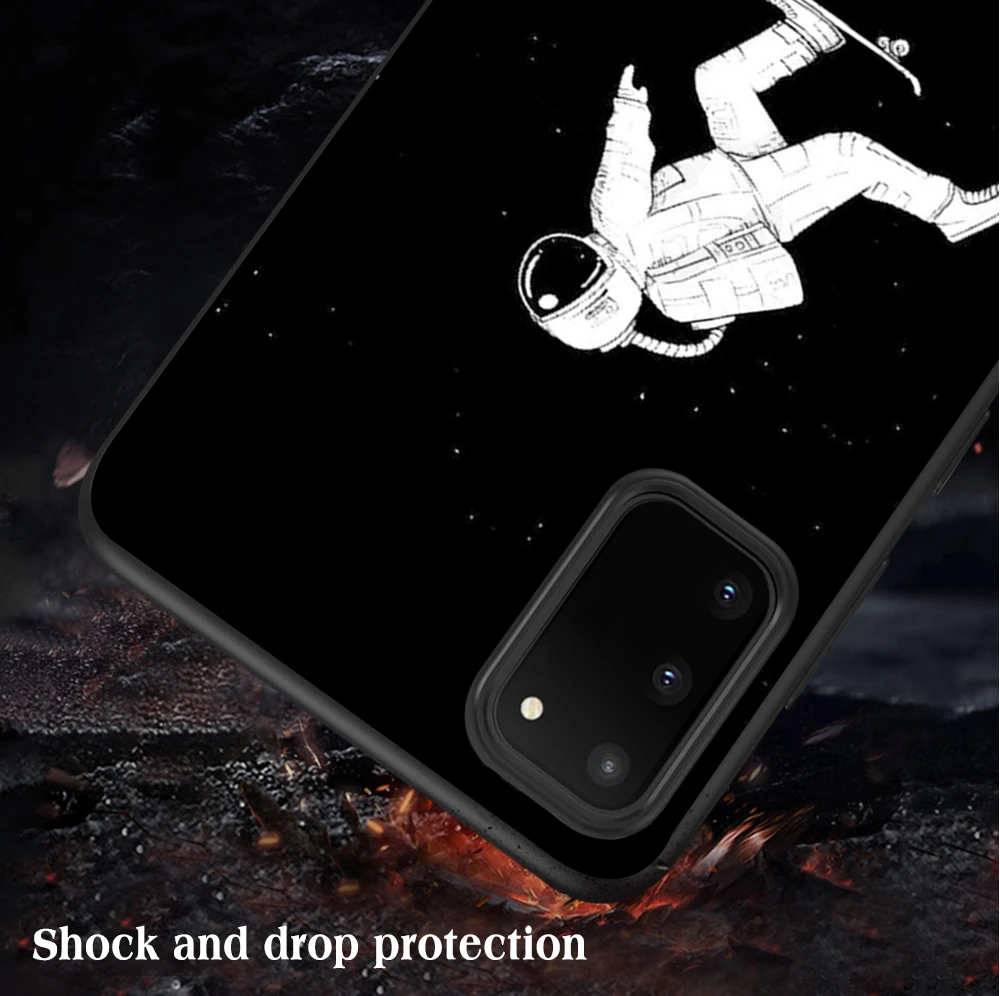 

Funny Astronaut Phone Case for Samsung A51 A71 A52 A70 A72 A12 A20 A50 S21 S20 S10 S9 Ultra Puls Note 20 10 Plus Cover Funda