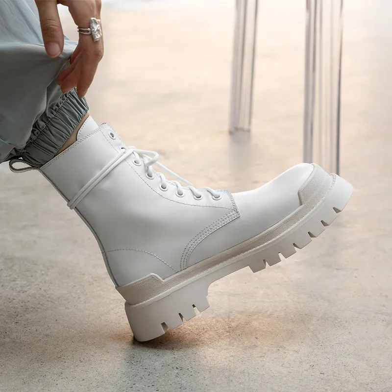 

FEDONAS Top Quality Motorcycle Boots For Women Platfram 2021 Fall Female Zipper Shoes Woman Heels Working Party Ankle Boots