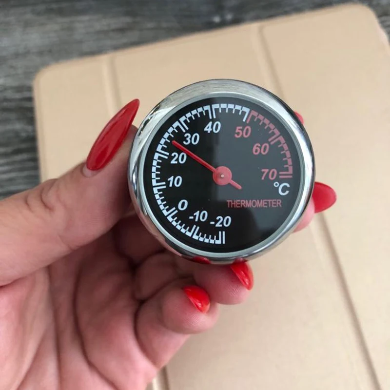 Автомобильные цифровые часы круглой формы автоматические