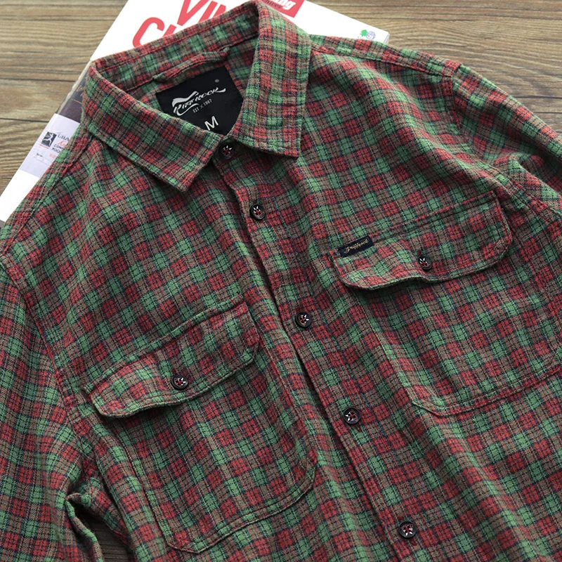 Рубашка Мужская Фланелевая в клетку повседневная с двумя карманами зеленая