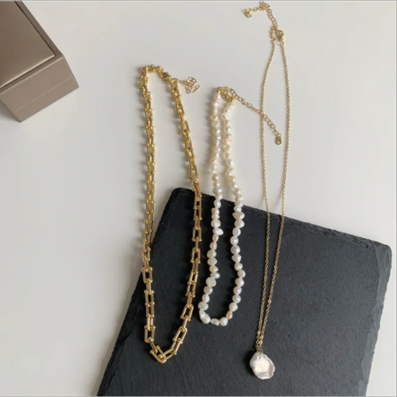 

French Three Layered Freshwater Pearl Necklaces Gold Color Linked Chain Chokers Necklace for Women Minimalist Jewelry