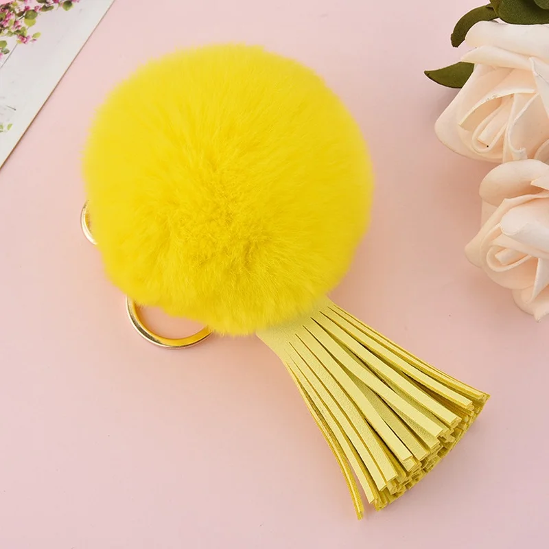 Брелок с пушистым помпоном для женщин и девочек подарок настоящий мех кролика