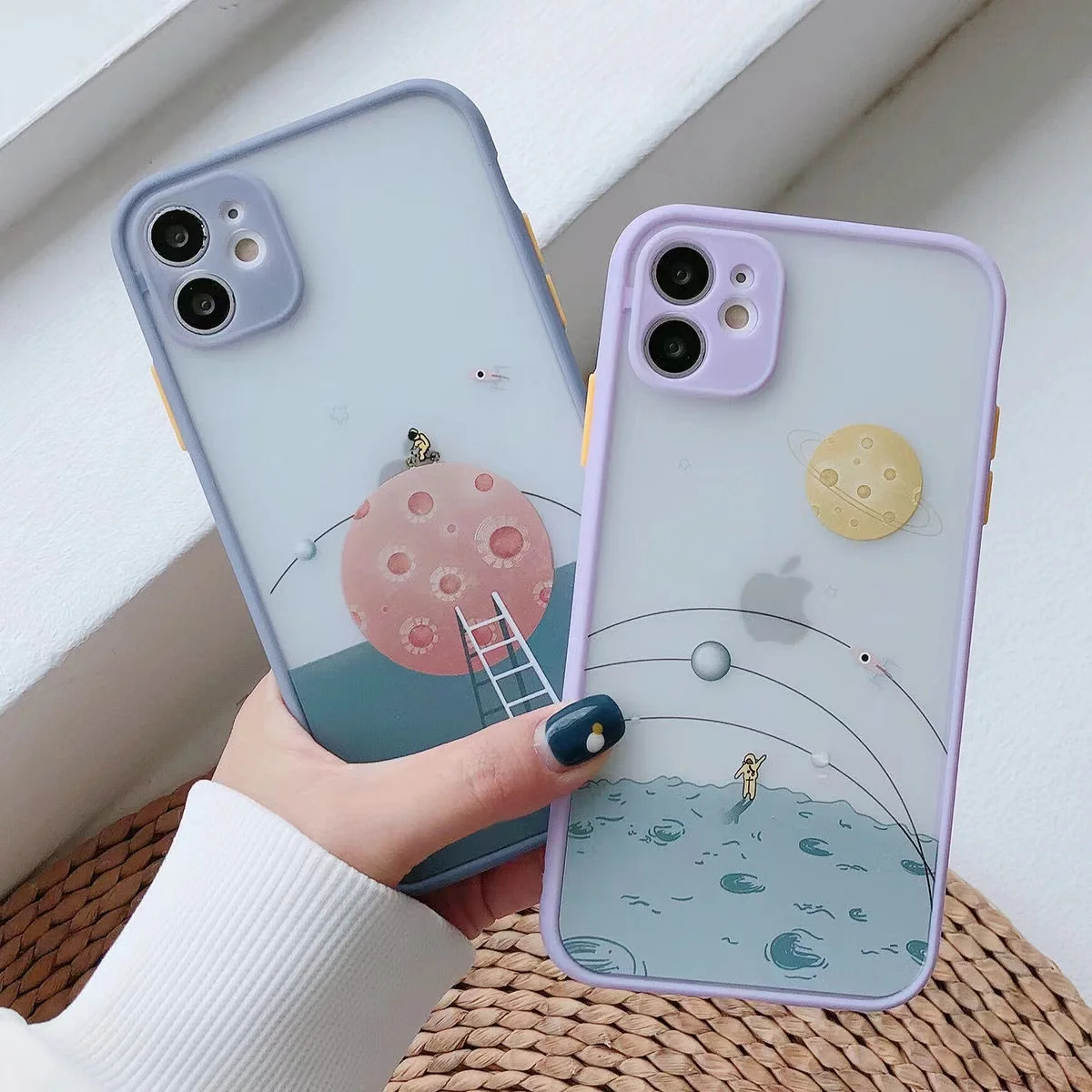 

Cartoon Space Astronaut Phone Case For iPhone 12 11 13 Pro Max X XR XS Max 7 8 Plus Matte Back Cover