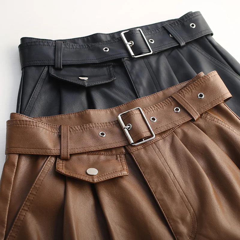 

Women's Autumn Loose Five Points Leather Trouser Plus Size Shorts Fashion Casual Solid High Waist Pu Leather Sexy Shorts