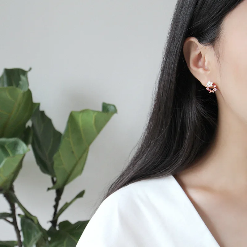

Korean Sterling Silver Temperament Wild Zircon Crystal Shell Flower Silver Earrings Earrings Female Jewelry Earrings for Women
