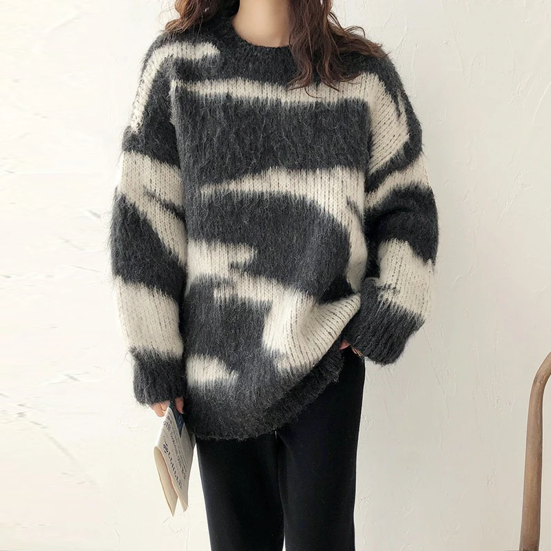 

Vintage Striped Knitted Sweater Woman Oversized Jumper Casual Mohair Sweaters Pullover Winter Female Warm O Neck Knitwear Sueter