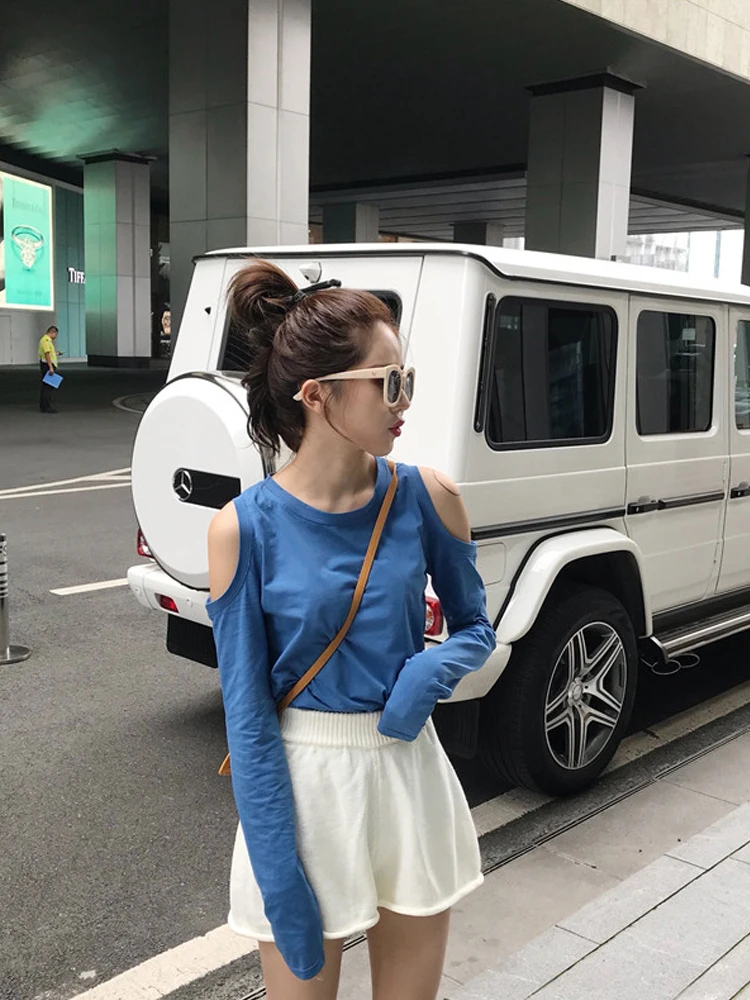 

Весенний облегающий и круглый воротник