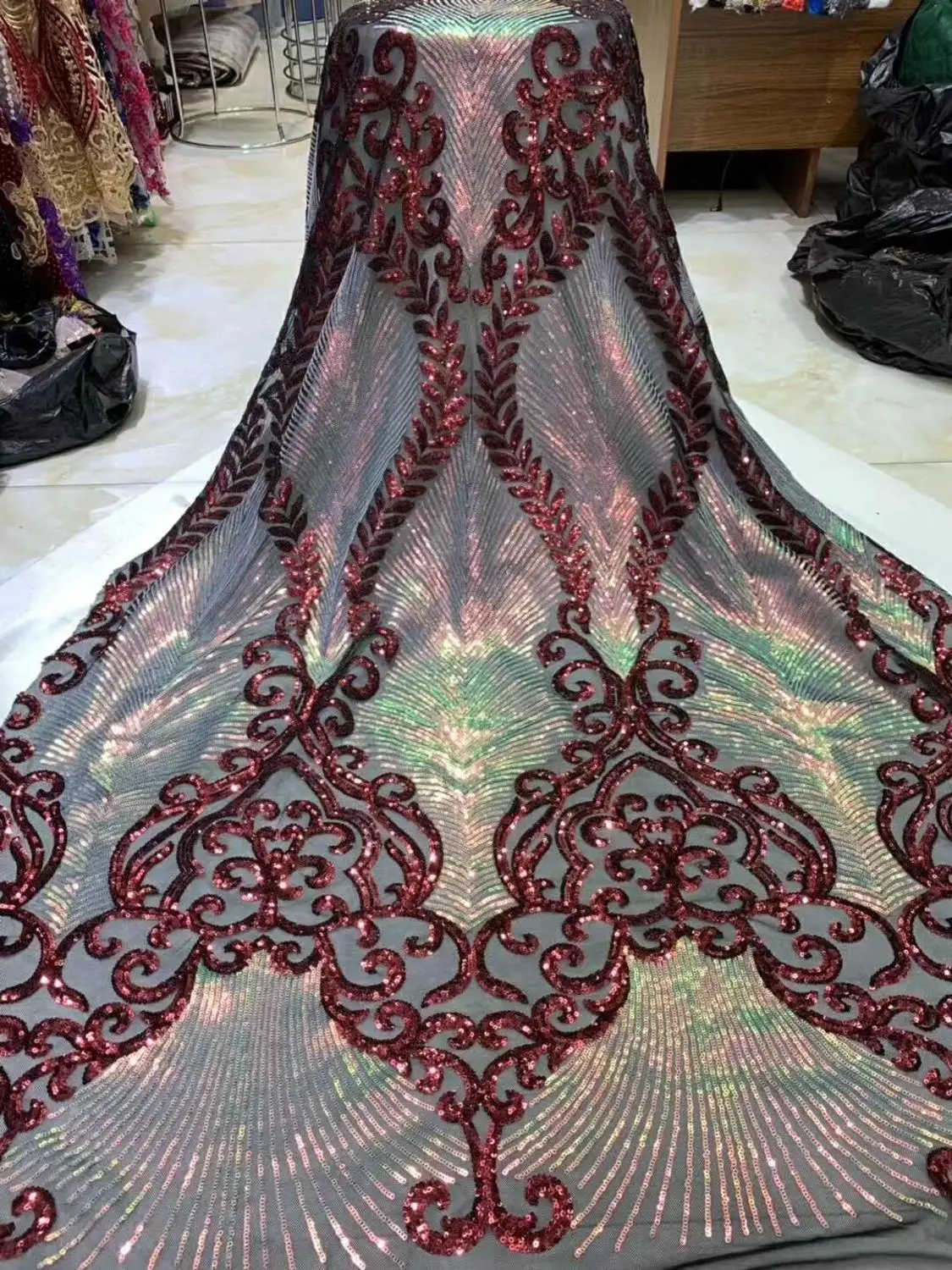 

Nice Sequin lace fabric high quality tulle beautiful squins embroidery lace fabric for dresses Lovely african lace fabric HSN34
