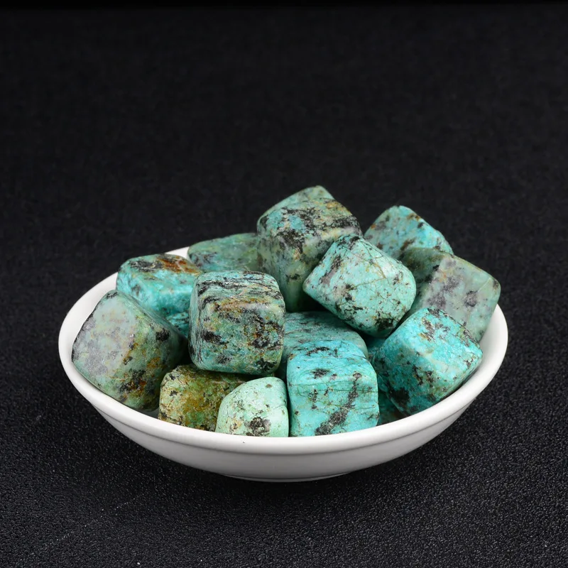 

100g Natural Stone Mineral Crystal Turquoise Square Quartz Gravel Healing DIY material Aquarium Stone Home Decoration Crafts