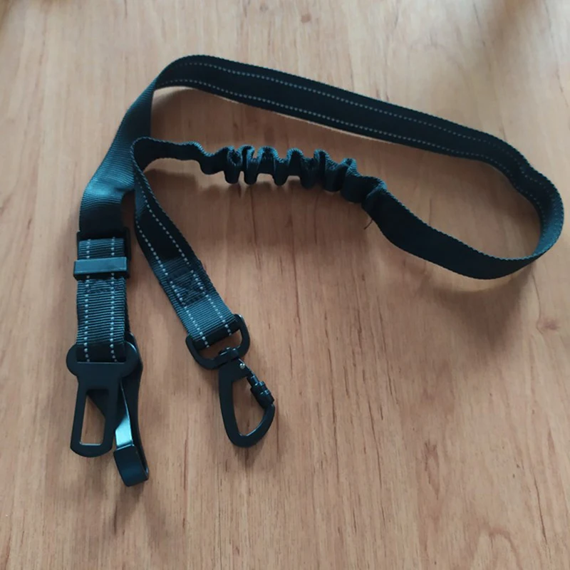 Ремень безопасности для собак и кошек регулируемый светоотражающий нейлоновый