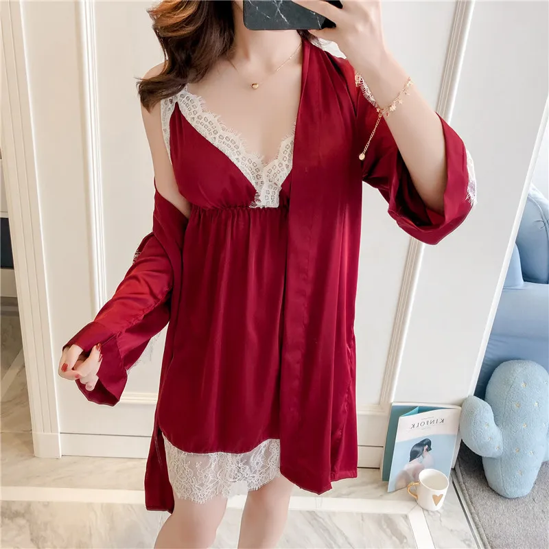 Комплект женского атласного нижнего белья пикантное белье халатик кружевная