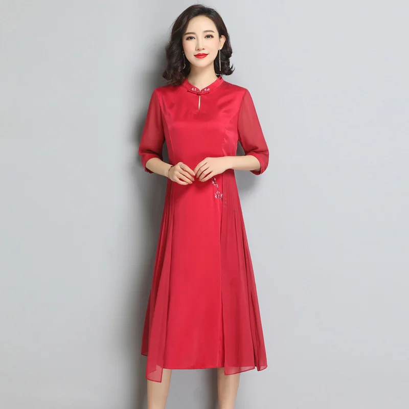 

2020 summer Embroidered silk dress, silk , children's mother's dress a new women's dress in The latest women's clothing