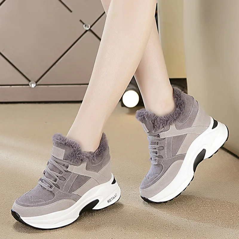 Новинка 2020 года Женские зимние кроссовки Теплые меховые на массивной платформе