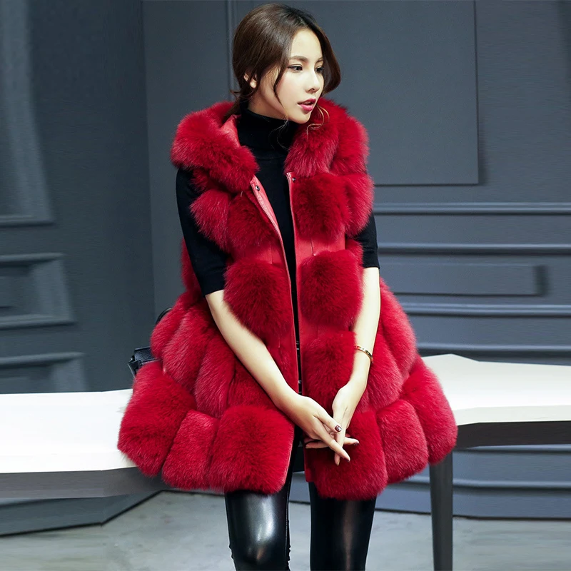 Зимний женский жилет из искусственного меха с капюшоном красным пэчворком